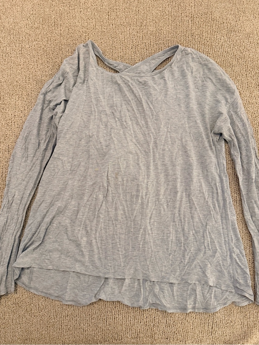 Lululemon Light Blue Long Sleeve Women's Top with Twist Back Size 6